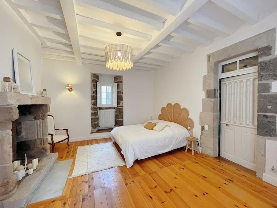 Logis Du Chandelier